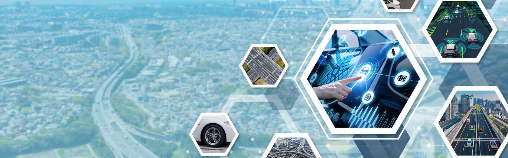 Collage mit Symbolbildern zu Mobilität und Verkehr auf einem Stadt-Luftbild. Hexagonale Bildfelder zeigen unter anderem autonome Fahrzeuge, Verkehrsleitsysteme, ein digitales Auto-Cockpit, Parkplätze, Straßennetze und eine Person, die auf ein Touchdisplay tippt.