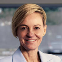 Anja Smetanin Portrait Webseite 800x800px