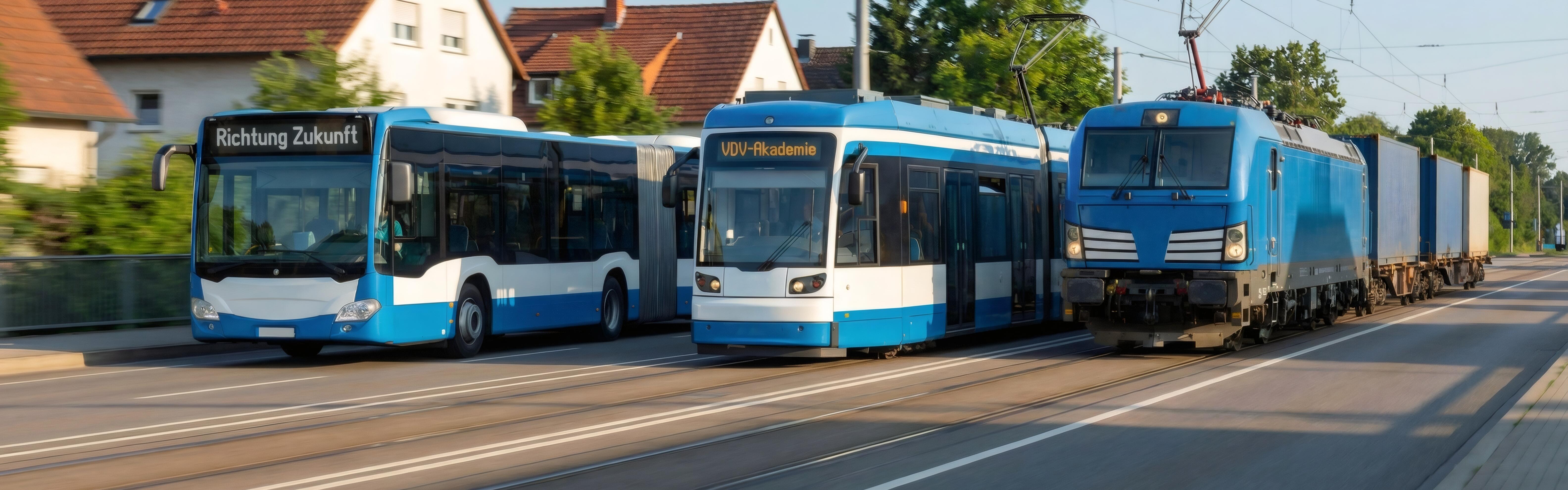 Bus, Straßenbahn und Güterzug nebeneinander in Vorstadtkulisse